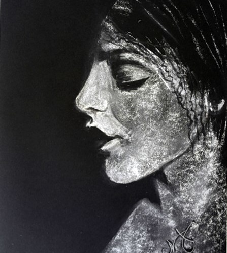 MID - portrait à la craie blanche sur papier noir