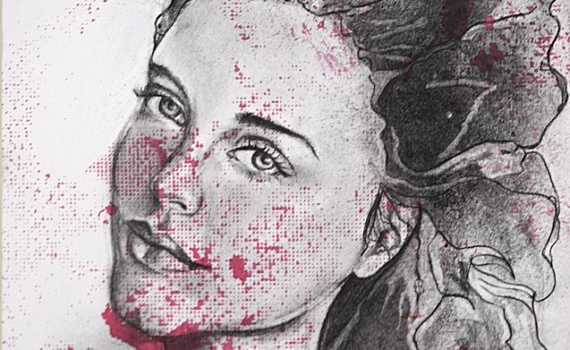 PORTRAIT FEMME HEUREUSE