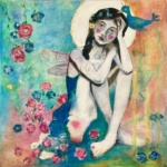 PEINTURE SYMBOLIQUE FEMME LIBELLULE LIBRE : FLIRTER AVEC LES NUAGES ... Jeune fille libellule ailée posée en tailleur au milieu de fleurs d'animaux et de personnages oniriques - MAONI - 2022